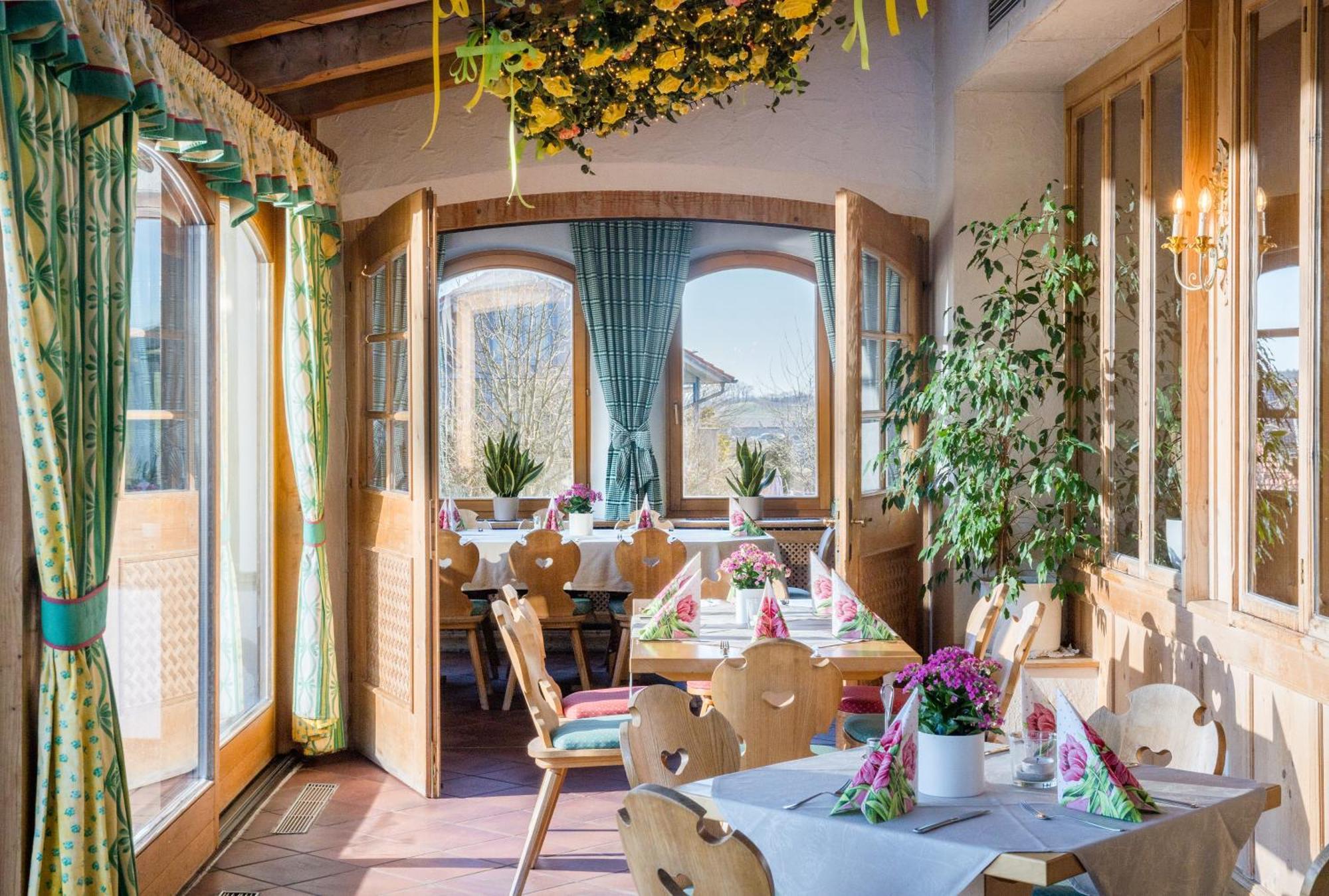 Hotel-Gasthof Huber Еберсберг Екстериор снимка