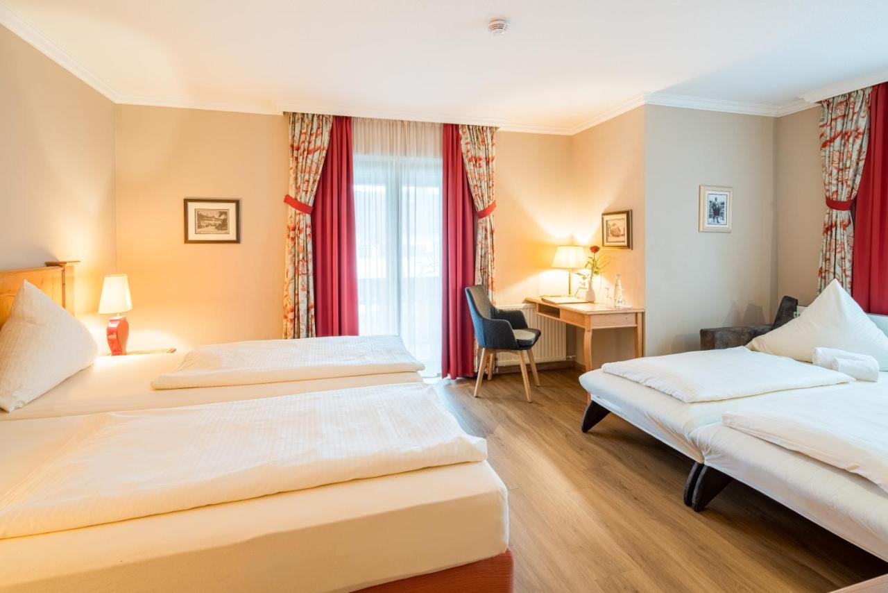 Hotel-Gasthof Huber Еберсберг Екстериор снимка